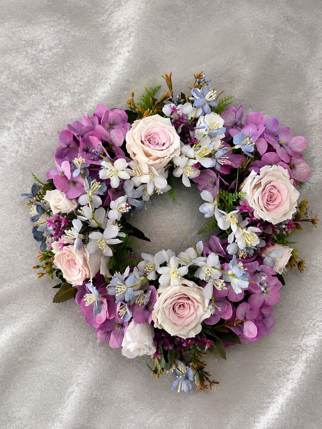 Türkranz haltbar mit echten Rosen ca.30cm und Kunstblumen Blumen 