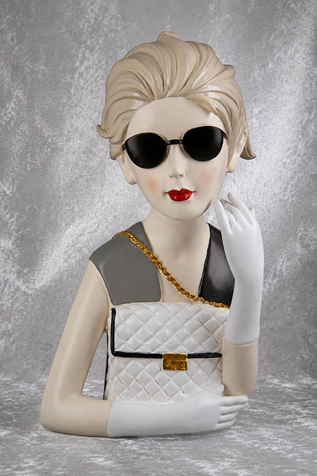 Gilde Dekofigur Lady mit Handtasche  Kunstharz grau, weiß 15 x 18 x 29 cm
