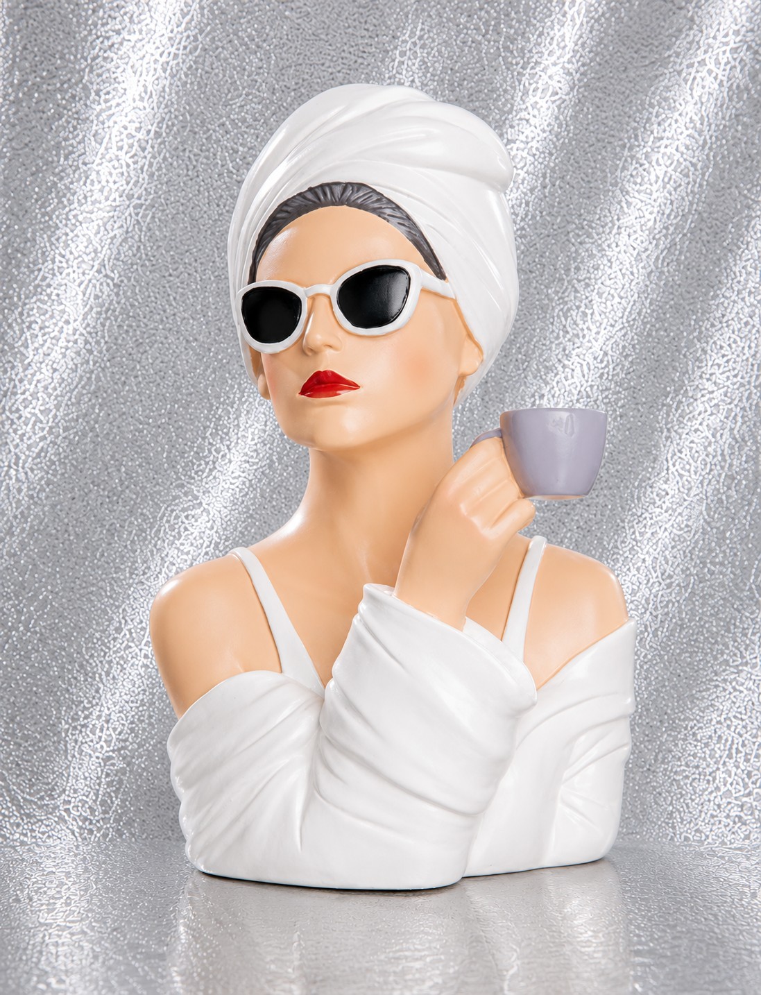 Figur Frau „Lady Audrey“ ca.28cm.hoch
